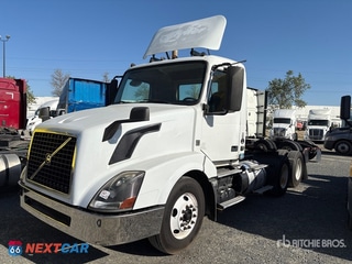 2016 Volvo Vnl 300 2016 Volvo VNL300 6x4 T/A Day Cab Truck Tractor