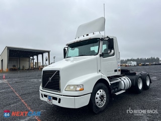 2007 Volvo Vnm 2007 Volvo VNM 6x4 T/A Day Cab Truck Tractor