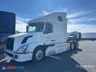 2005 Volvo Vnl 2005 Volvo VNL 6x4 T/A Sleeper Truck Tractor (Inoperable)