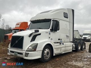 2014 Volvo Vnl 670 2014 Volvo VNL670 6x4 T/A Sleeper Truck Tractor (Inoperable)
