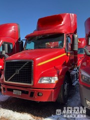 2017 Volvo Vnm 2017 Volvo VNM 4x2 S/A Day Cab Truck Tractor