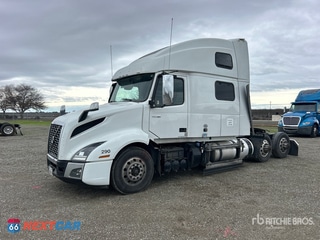 2024 Volvo Vnl 860 2024 Volvo VNL860 6x4 T/A Sleeper Truck Tractor