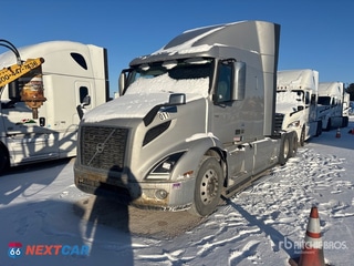 2020 Volvo Vnr 2020 Volvo VNR 6x4 T/A Sleeper Truck Tractor