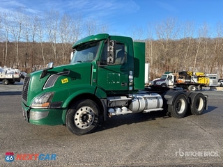 2016 Volvo Vnl 300 2016 Volvo VNL300 6x4 T/A Day Cab Truck Tractor