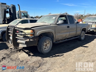 2003 GMC 2500 Hd 2003 GMC 2500 HD 4x2 Extended Cab Pickup (Inoperable)