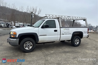 2005 GMC Sierra 2500 Hd 2005 GMC Sierra 2500HD 4x2 Pickup