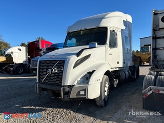 2020 Volvo Vnl 760 2020 Volvo VNL760 6x4 T/A Sleeper Truck Tractor (Inoperable)