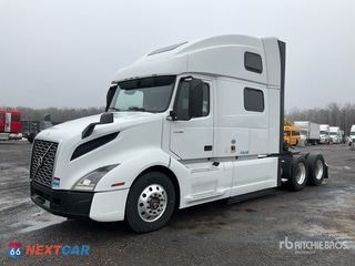 2019 Volvo Vnl 860 2019 Volvo VNL860 6x4 T/A Sleeper Truck Tractor