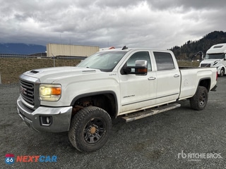 2017 GMC Sierra 3500 Hd 2017 GMC Sierra 3500HD SLT 4x4 Crew Cab Pickup