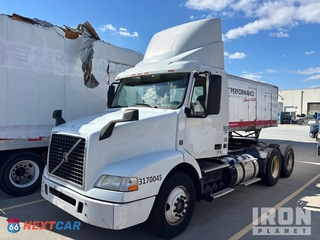 2017 Volvo Vnm 2017 Volvo VNM 6x4 T/A Day Cab Truck Tractor