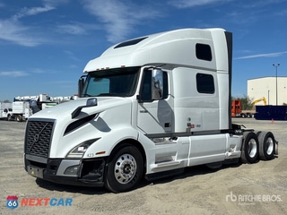 2018 Volvo Vnl 860 2018 Volvo VNL860 6x4 T/A Sleeper Truck Tractor