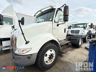 2007 International 8600 2007 International 8600 4x2 S/A Day Cab Truck Tractor (Inoperable)