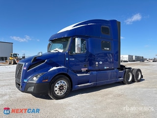 2019 Volvo Vnl 860 2019 Volvo VNL860 6x4 T/A Sleeper Truck Tractor