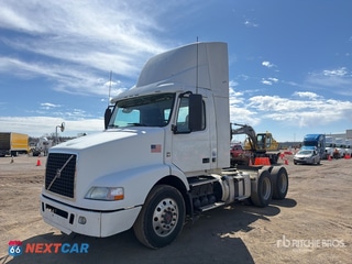 2016 Volvo Vnm 2016 Volvo VNM 6x4 T/A Day Cab Truck Tractor