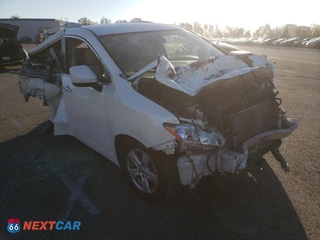 2017 NISSAN QUEST S