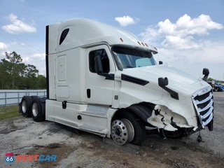 2020 FREIGHTLINER CASCADIA 126