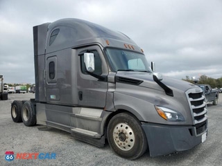 2020 FREIGHTLINER CASCADIA 126