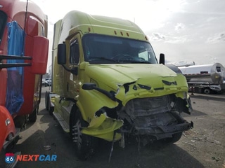 2013 FREIGHTLINER CASCADIA 113