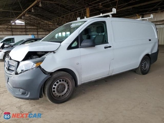 2017 MERCEDES-BENZ METRIS