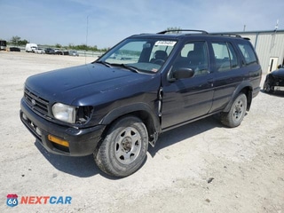 1997 NISSAN PATHFINDER LE