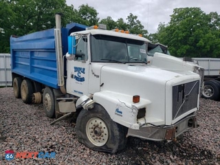 2000 VOLVO CONVENTIONAL WG