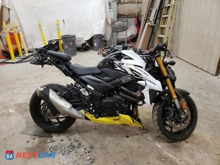 2023 SUZUKI GSX-S750 M