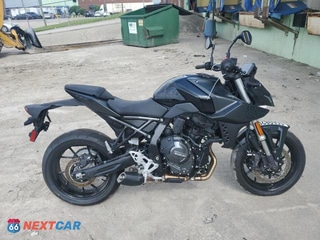 2023 SUZUKI GSX800 R