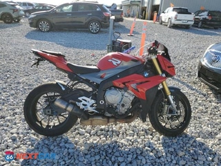2016 BMW S 1000 R