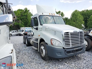 2015 FREIGHTLINER CASCADIA 125