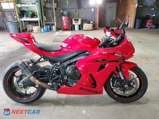 2017 SUZUKI GSX-R1000