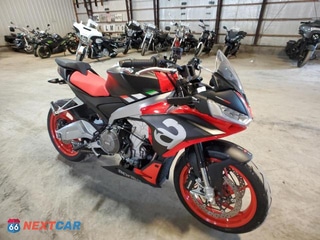2021 APRILIA TUONO 660