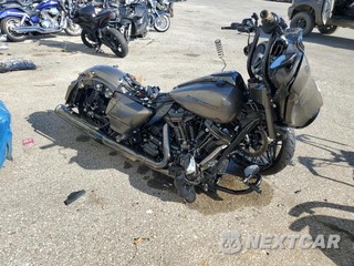 2021 HARLEY-DAVIDSON FLHXSE