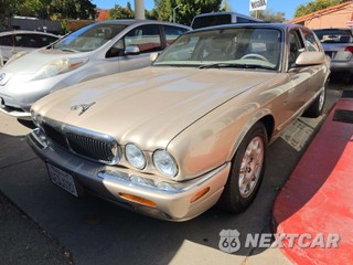 1999 Jaguar XJ8
