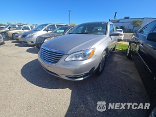 2013 Chrysler 200 Touring Sedan