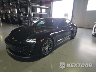 2022 Porsche Taycan