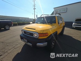 2008 Toyota FJ Cruiser w/Rear Doors