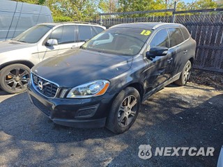 2013 Volvo XC60 T6 R-Design Platinum