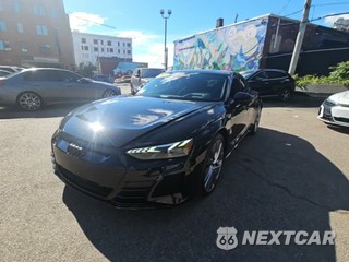 2022 Audi e-tron GT quattro Prestige