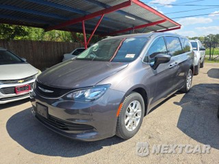 2018 Chrysler Pacifica Touring 121.6" WB