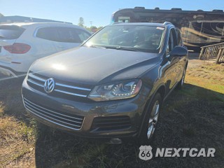 2013 Volkswagen Touareg TDI Lux