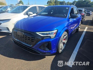 2024 Audi SQ8 e-tron Premium Plus