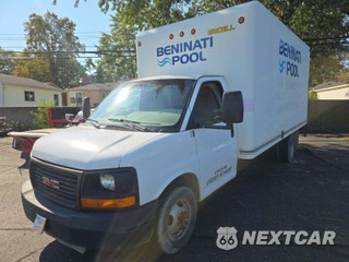 2015 GMC Savana 3500 Cutaway 1WT DRW