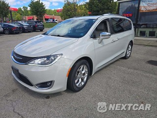 2017 Chrysler Pacifica Limited 121.6" WB