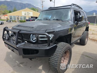 2008 Toyota FJ Cruiser w/Rear Doors