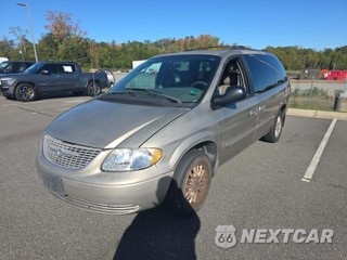 2004 Chrysler Town & Country EX 119.3" WB