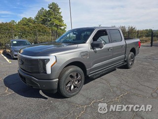 2022 Ford F-150 Lightning LARIAT Crew Cab Short Bed