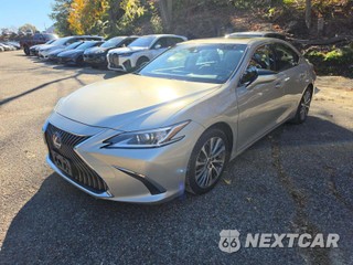 2019 Lexus ES 300h