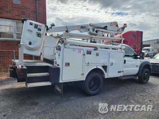 2014 Ford Super Duty F-450 Cab Chassis XL Regular Cab DRW