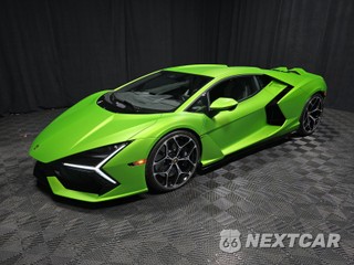 2024 Lamborghini Revuelto