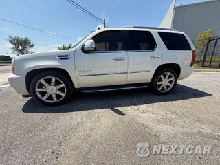 2013 Cadillac Escalade Luxury 1SB
